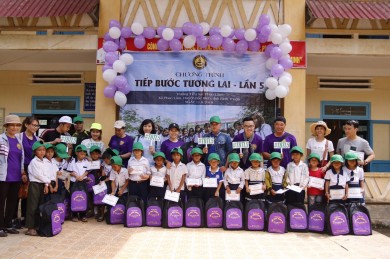 Hường tham gia chương trình Tiếp Bước Tương Lai Lần 5 - Năm 2019 tại Huyện Bắc Bình, Tỉnh Bình Thuận